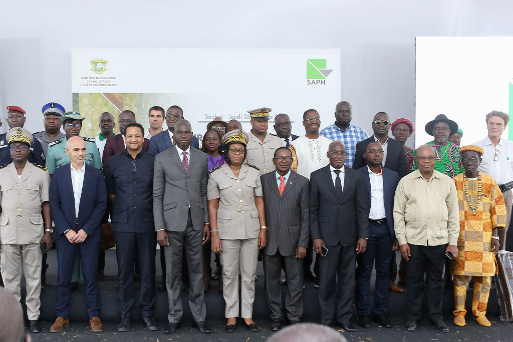 Performance industrielle : SAPH inaugure son usine de collecte de fond de tasse et de transformation de caoutchouc naturel.